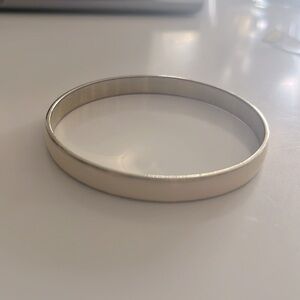 J.Crew Bangle bracelet for women for teens, ivory, round, solid, silver trim